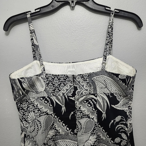 Trina turk women's mini dress size 8 floral black and white( FLAW ) - Picture 6 of 13